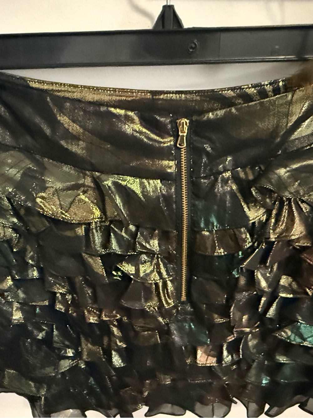 Marc by MarcJacobs Silk Ruffle Mini Skirt size2 Black Iridescent Metallic - Picture 3 of 7